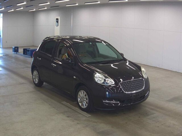 2017 NISSAN MARCH