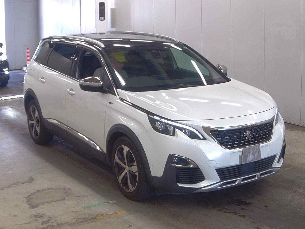 2018 PEUGEOT 5008