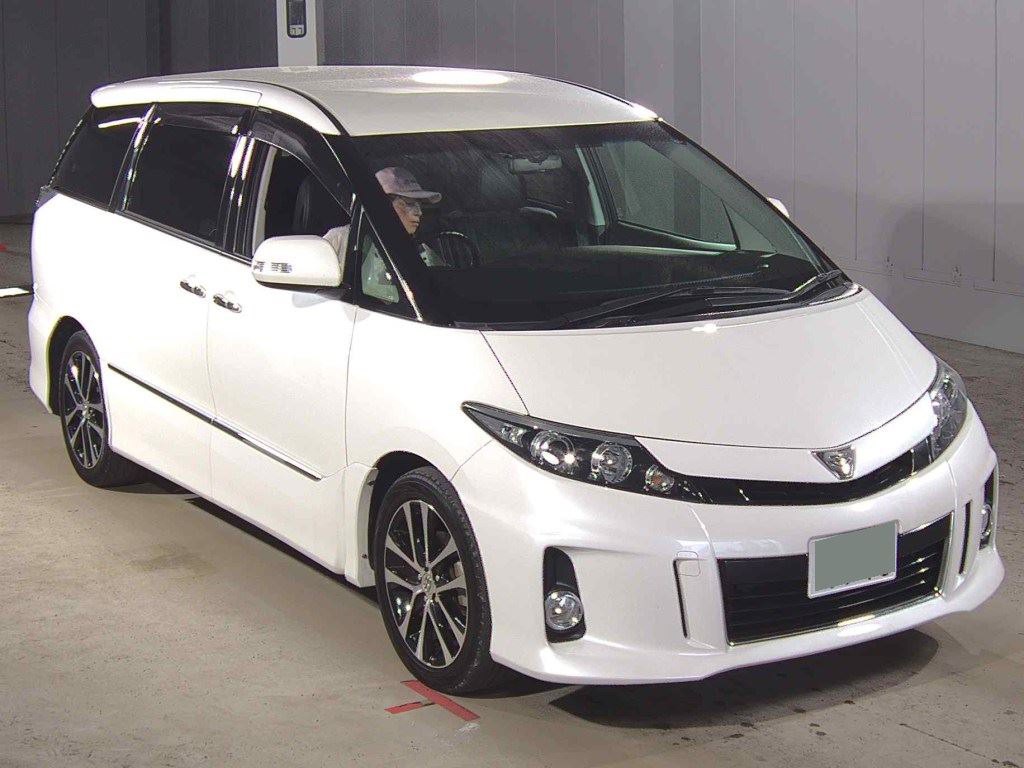 2016 TOYOTA ESTIMA
