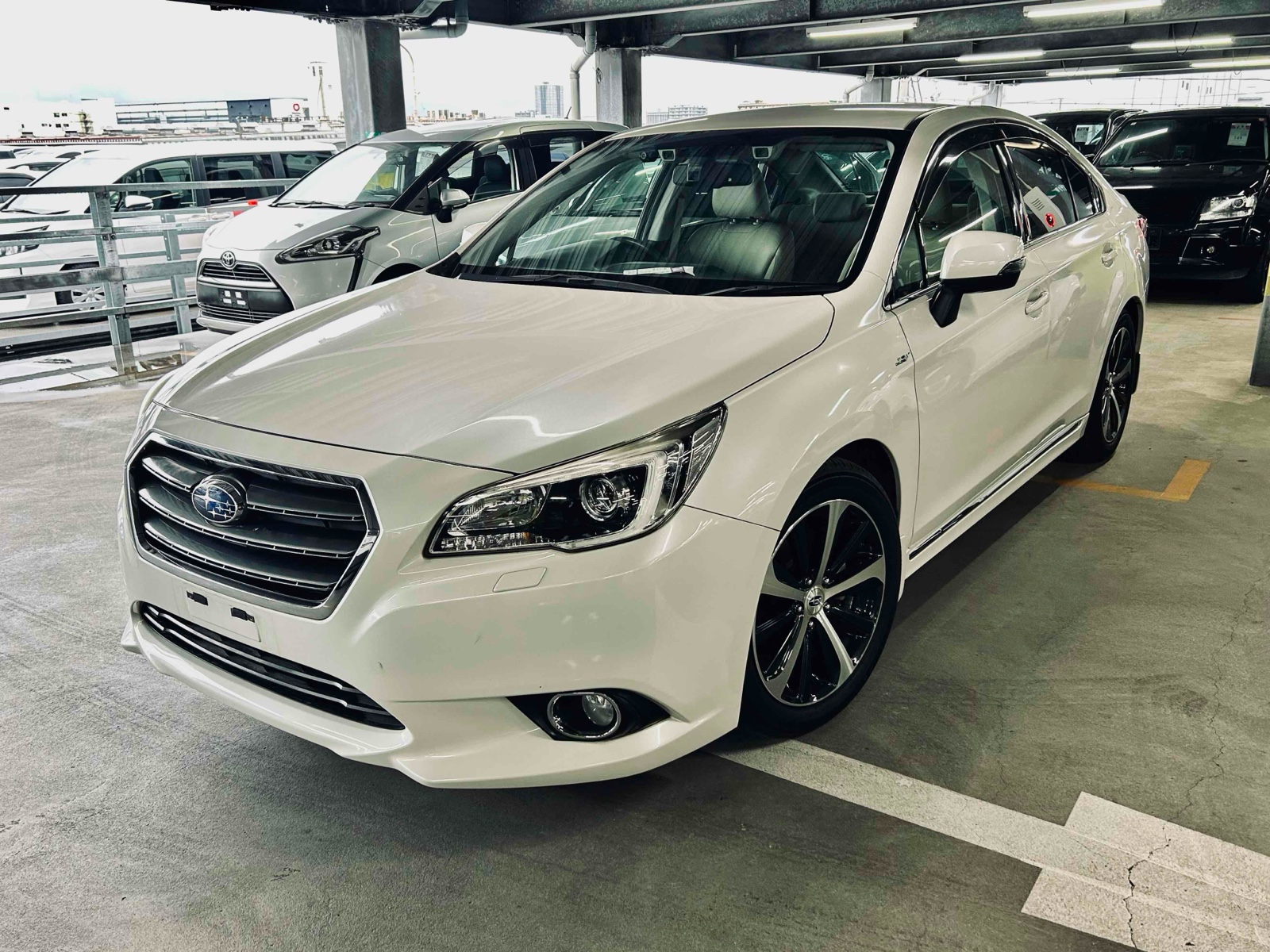 2016 SUBARU LEGACY