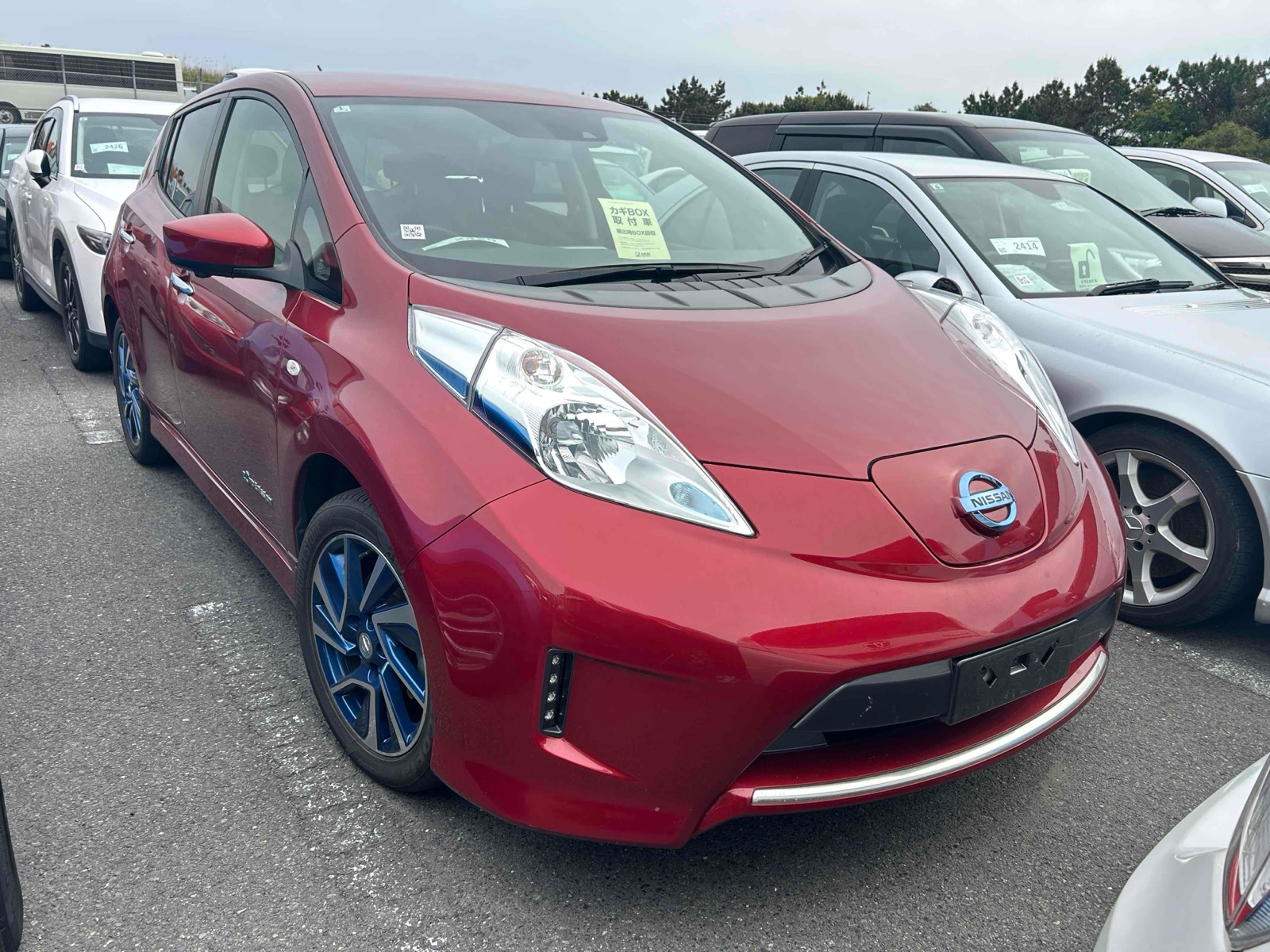 2016 NISSAN LEAF