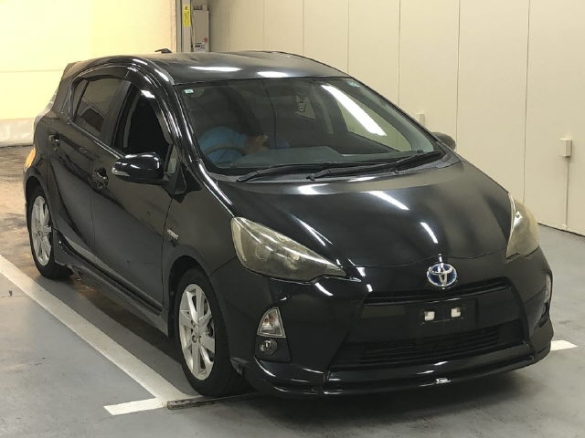 2013 TOYOTA AQUA