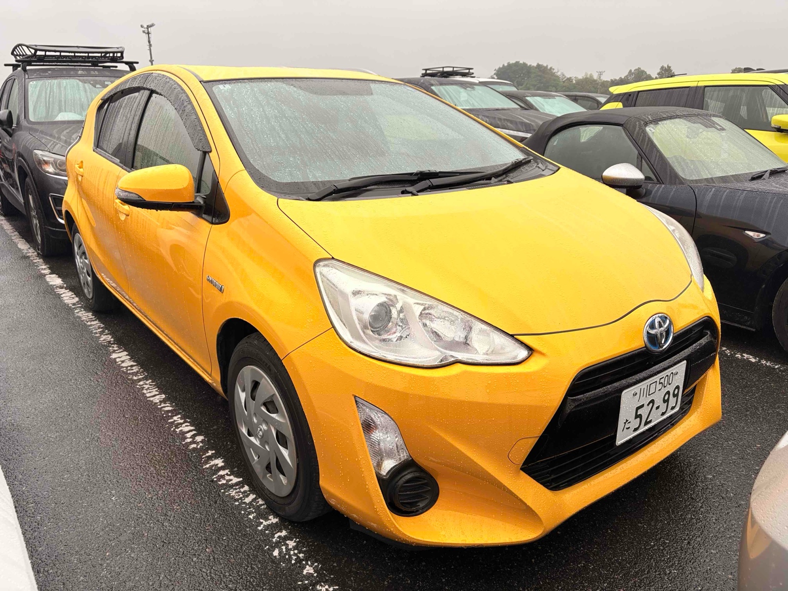 2016 TOYOTA AQUA