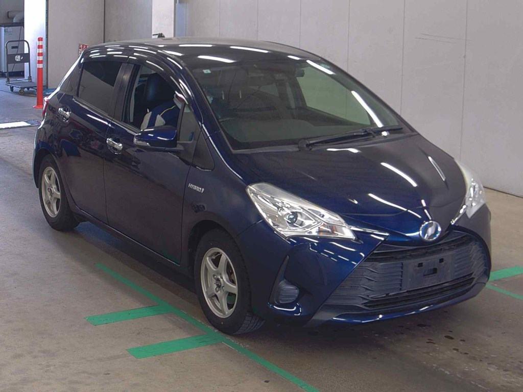 2019 TOYOTA VITZ