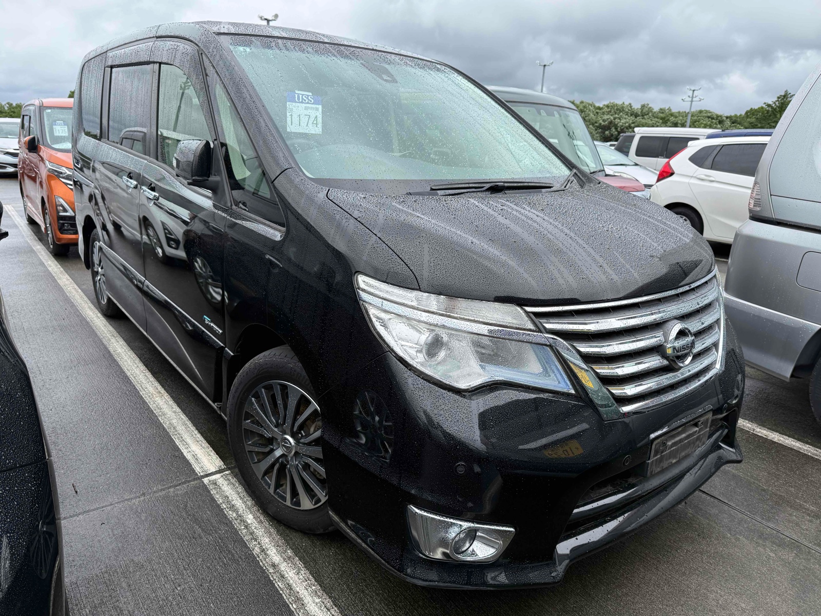2015 NISSAN SERENA