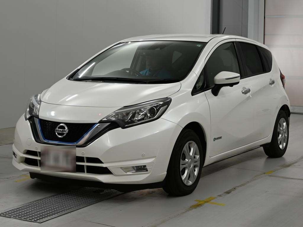 2017 NISSAN NOTE