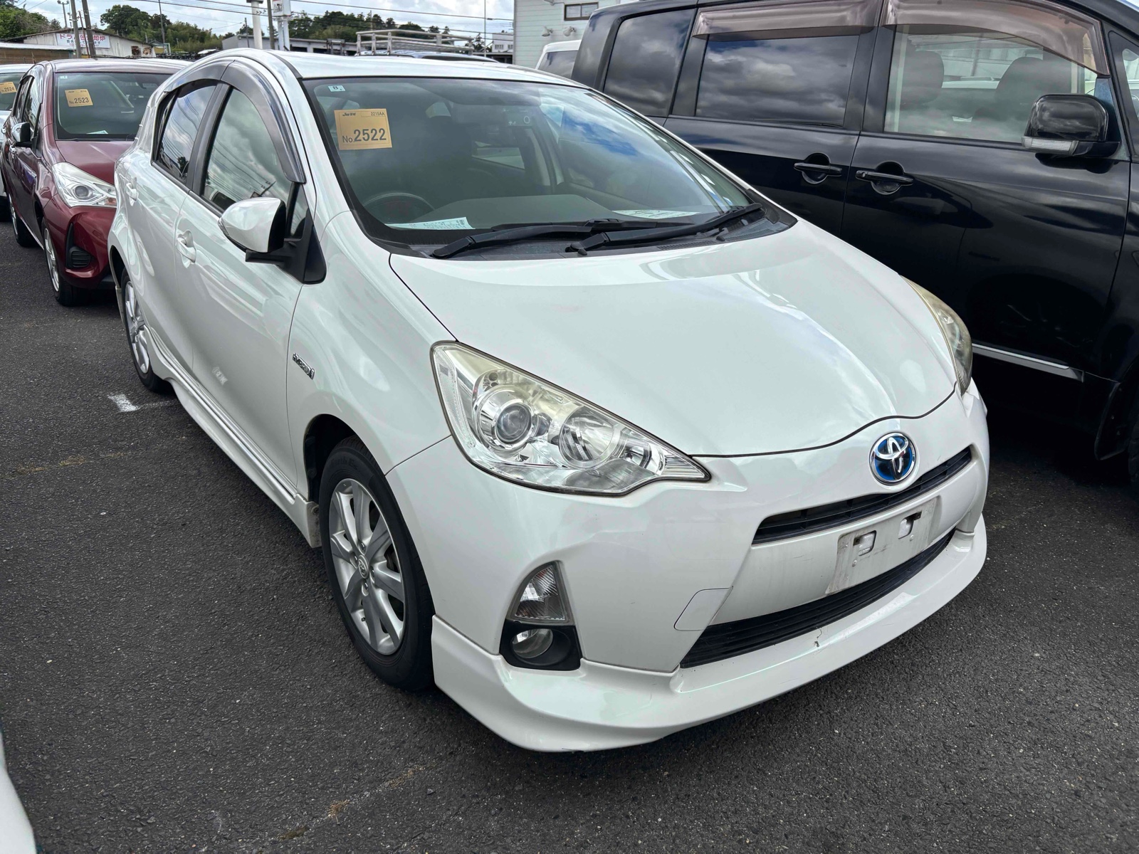 2014 TOYOTA AQUA