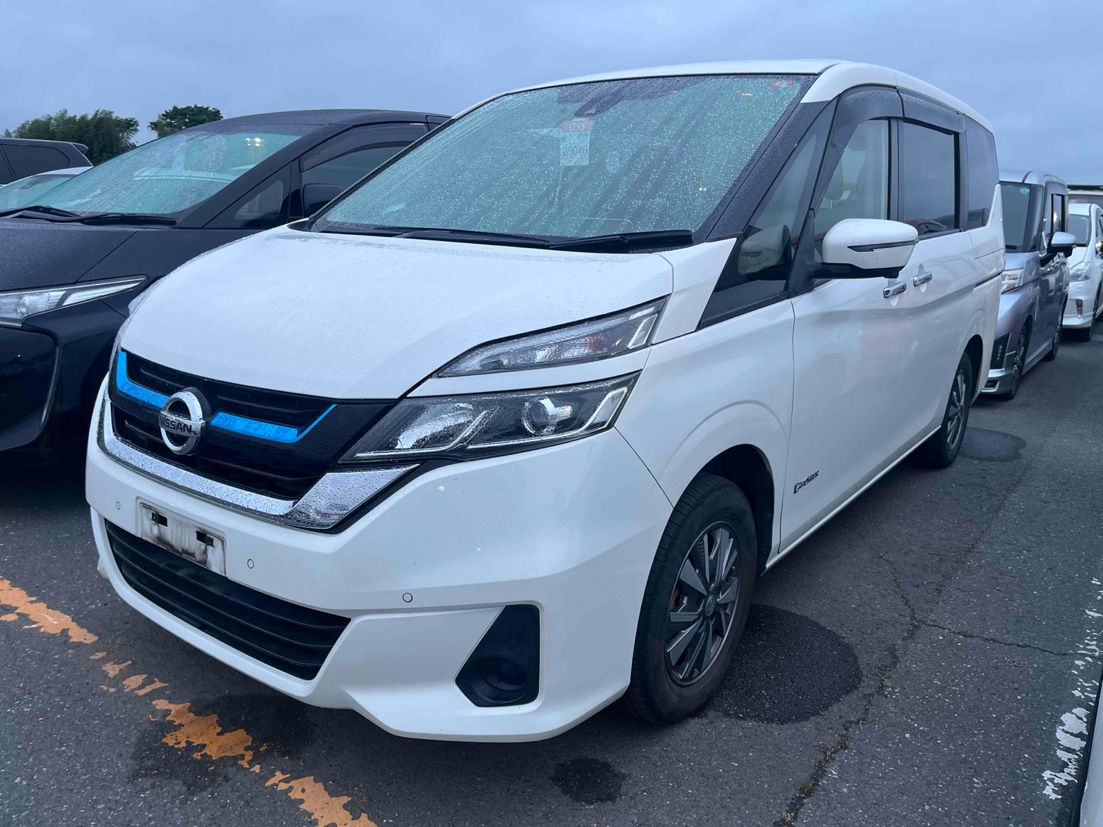 2019 NISSAN SERENA