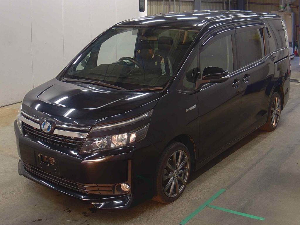 2015 TOYOTA VOXY