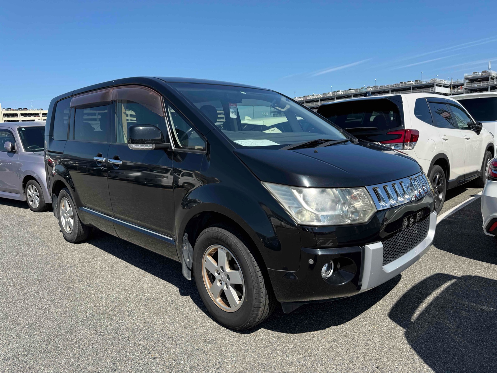 2013 MITSUBISHI DELICA