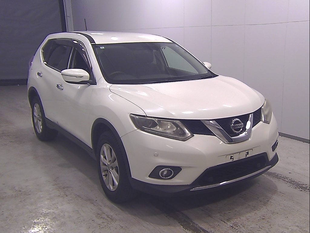 2014 NISSAN X-TRAIL