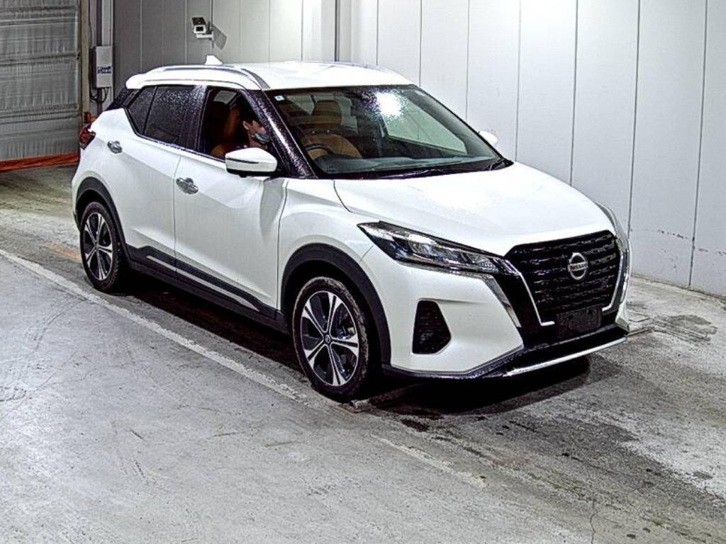 2020 NISSAN KICKS