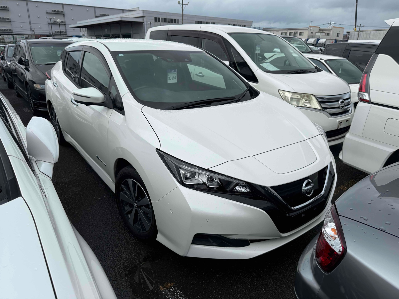 2019 NISSAN LEAF