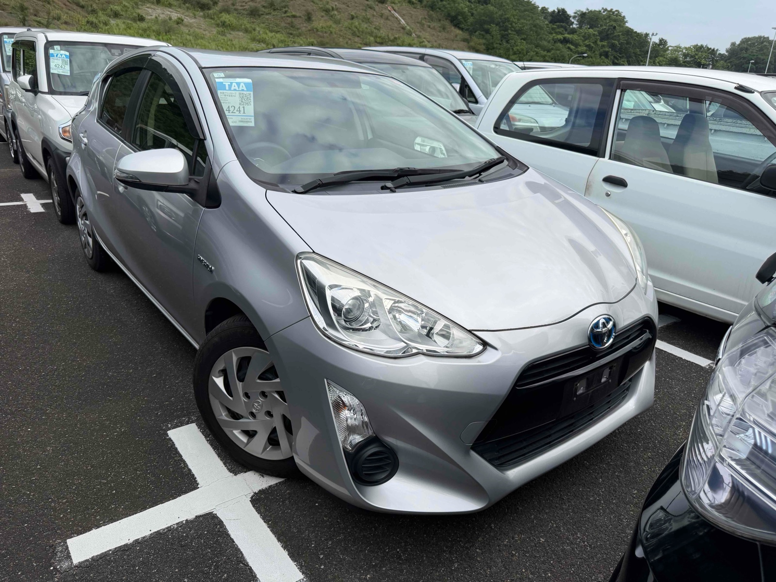2015 TOYOTA AQUA