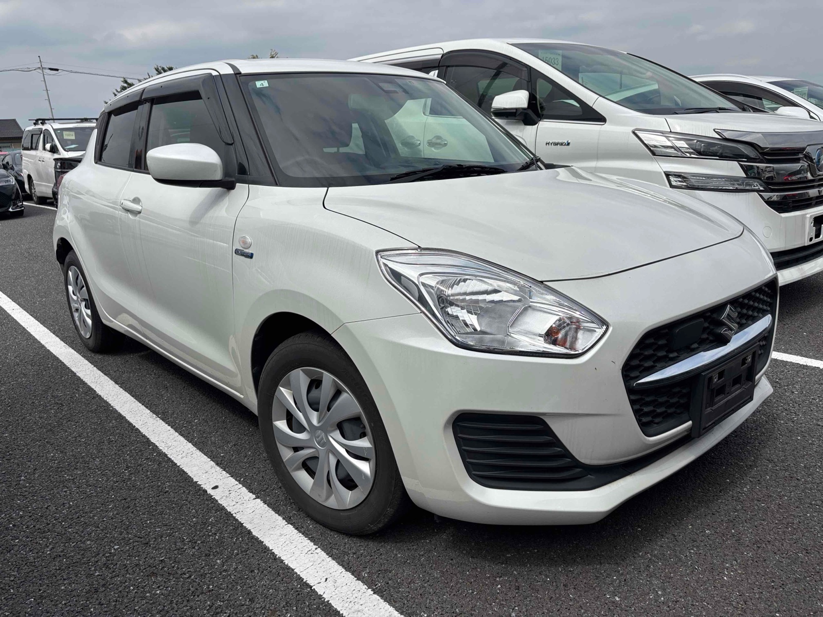 2021 SUZUKI SWIFT