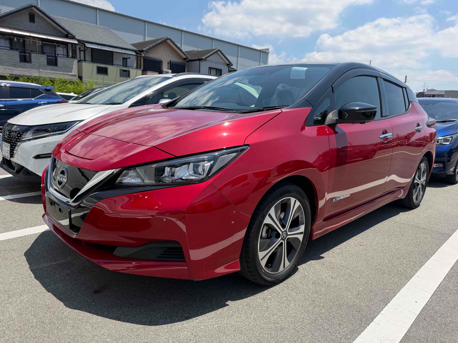 2021 NISSAN LEAF