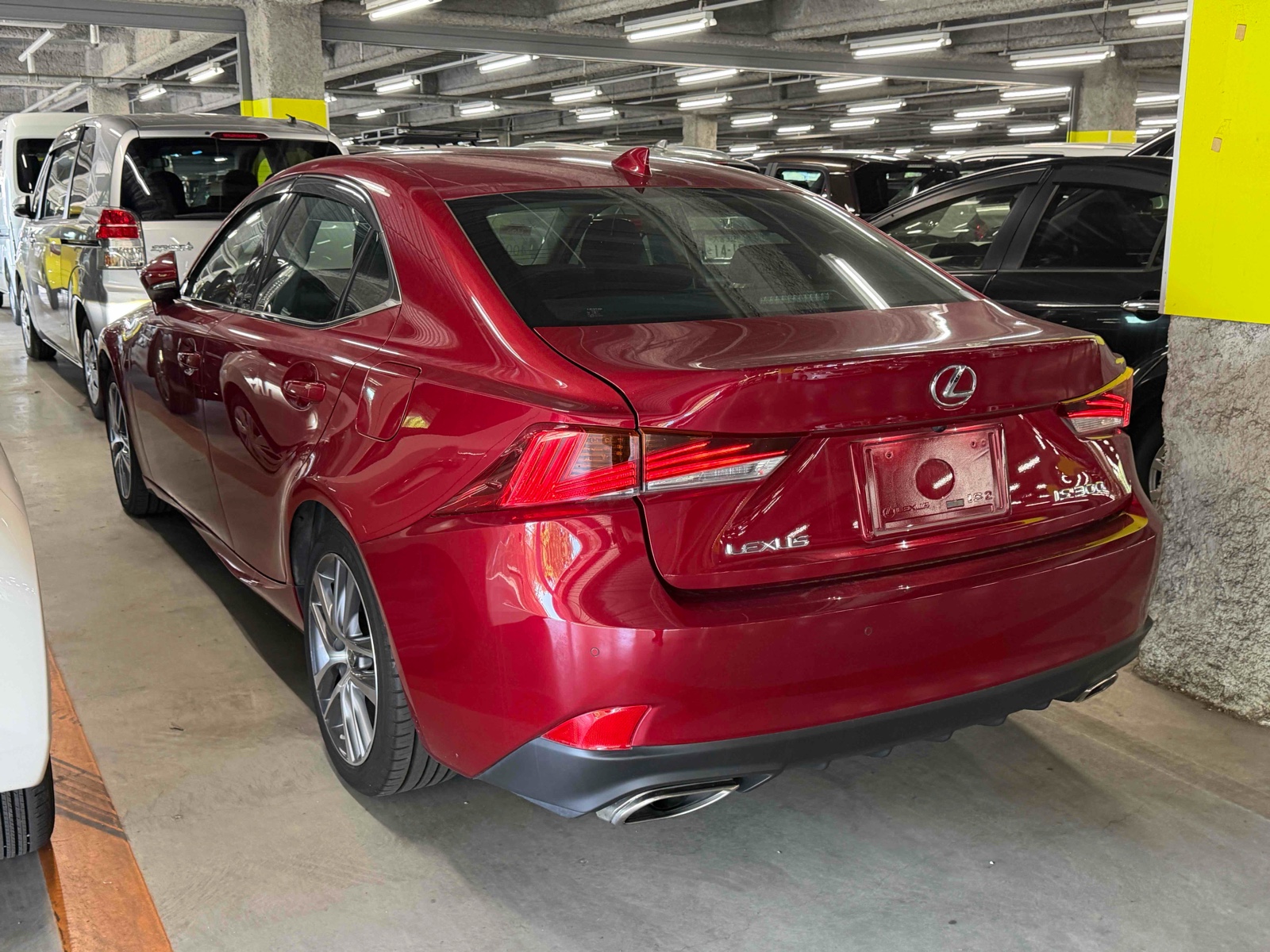 2019 LEXUS IS 4D