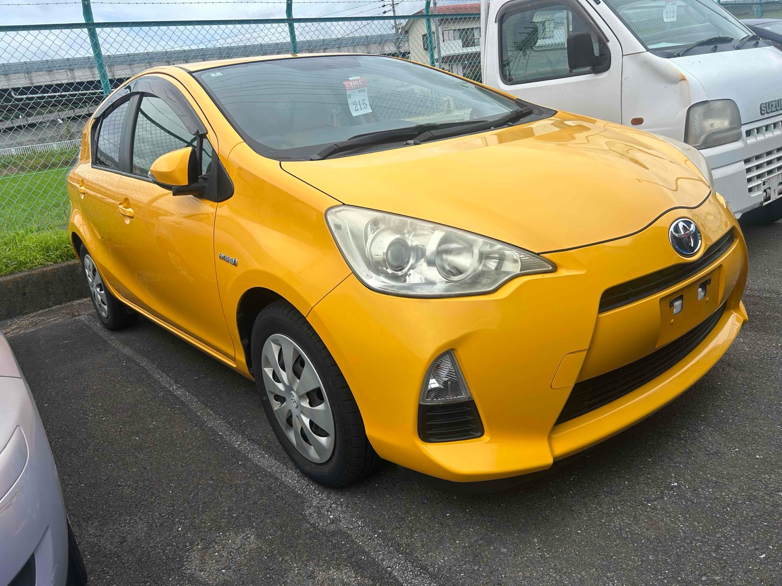 2012 TOYOTA AQUA