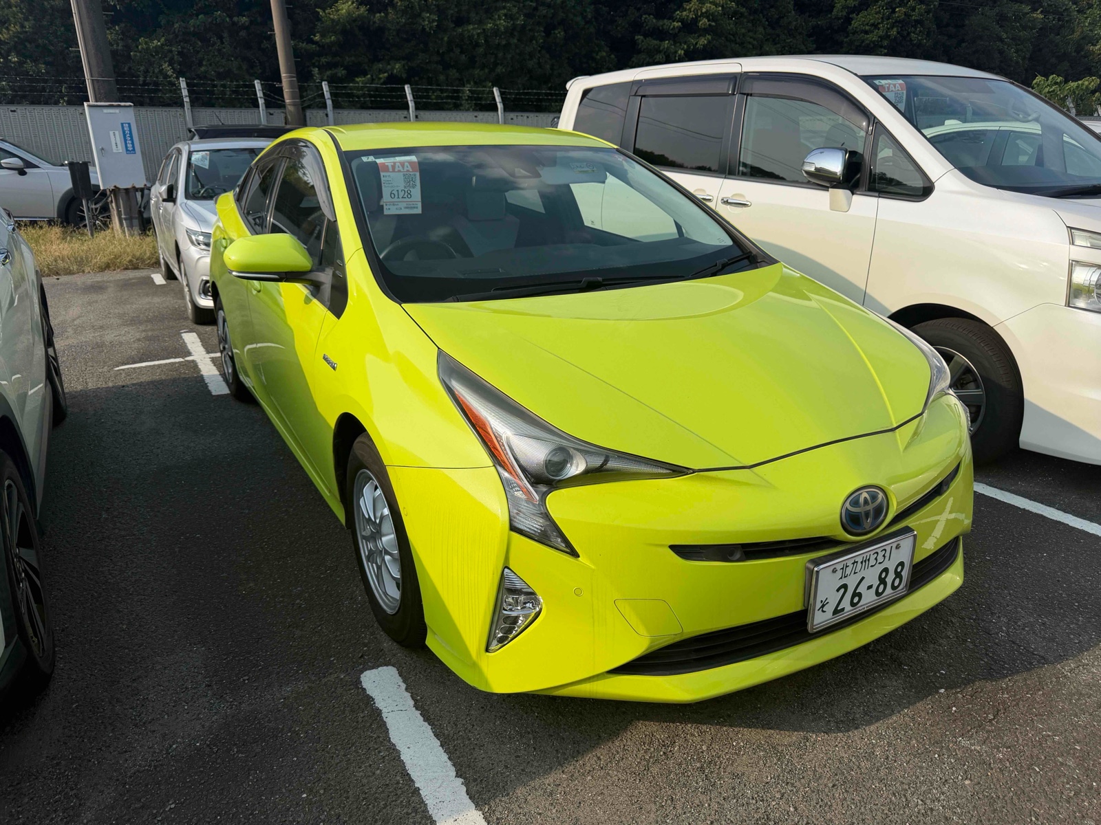 2016 TOYOTA PRIUS