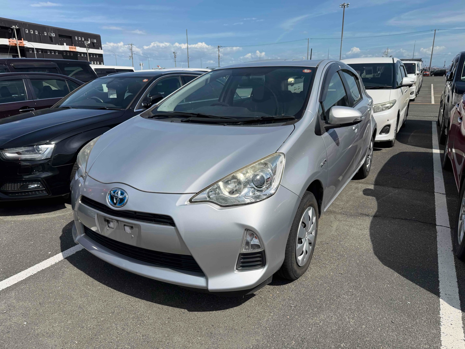 2014 TOYOTA AQUA