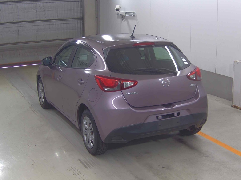 2016 MAZDA DEMIO