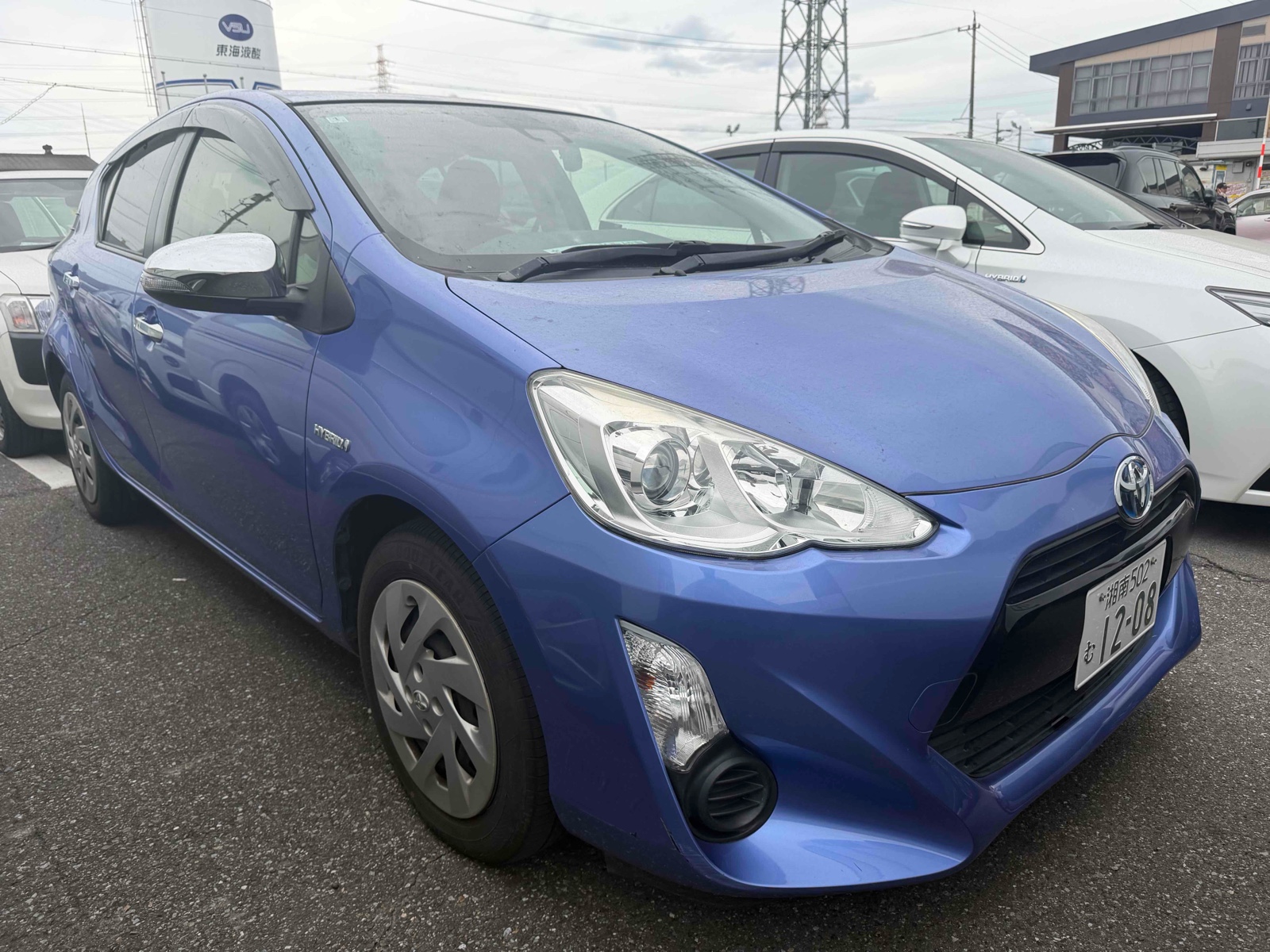 2016 TOYOTA AQUA