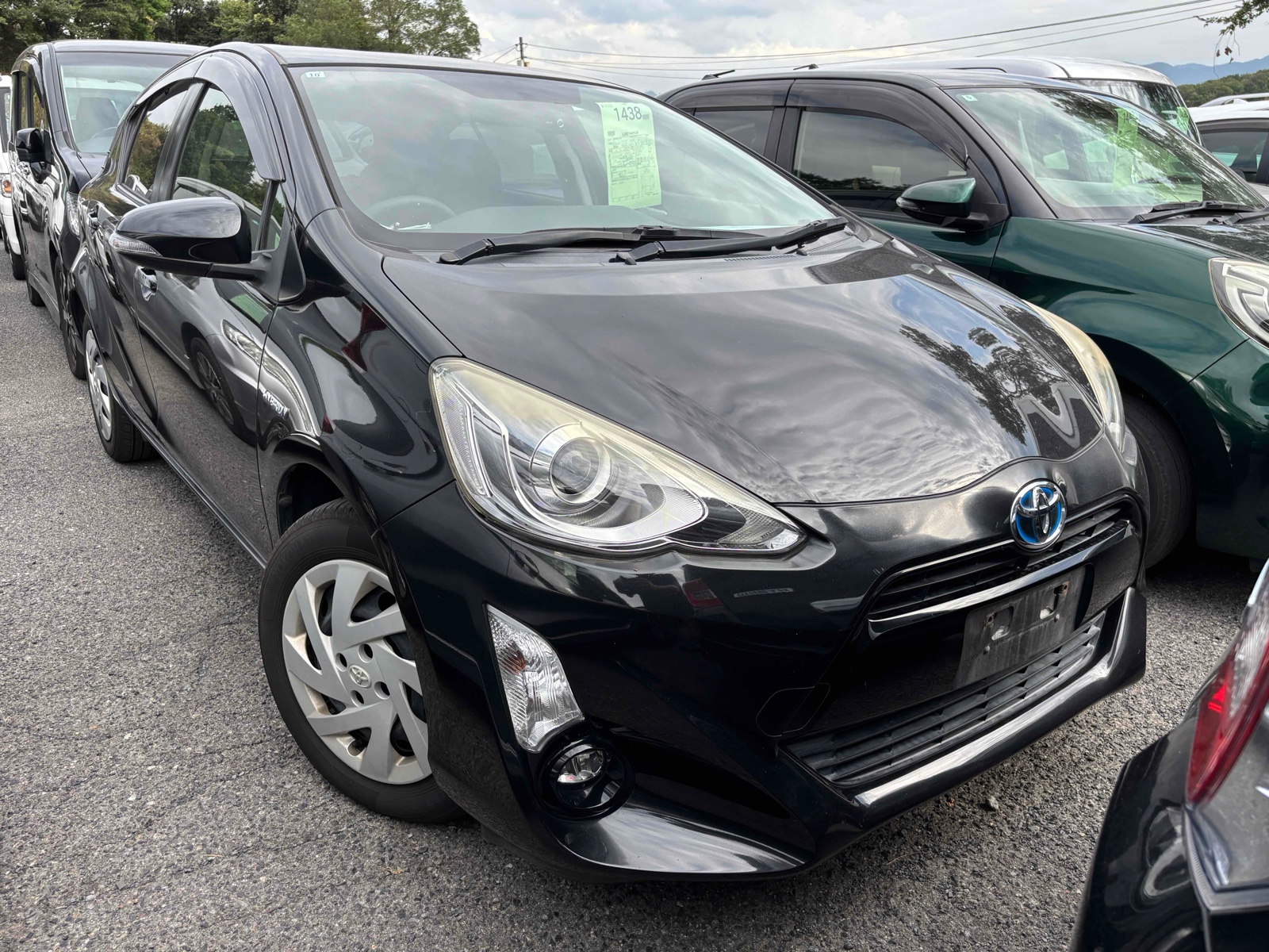 2015 TOYOTA AQUA