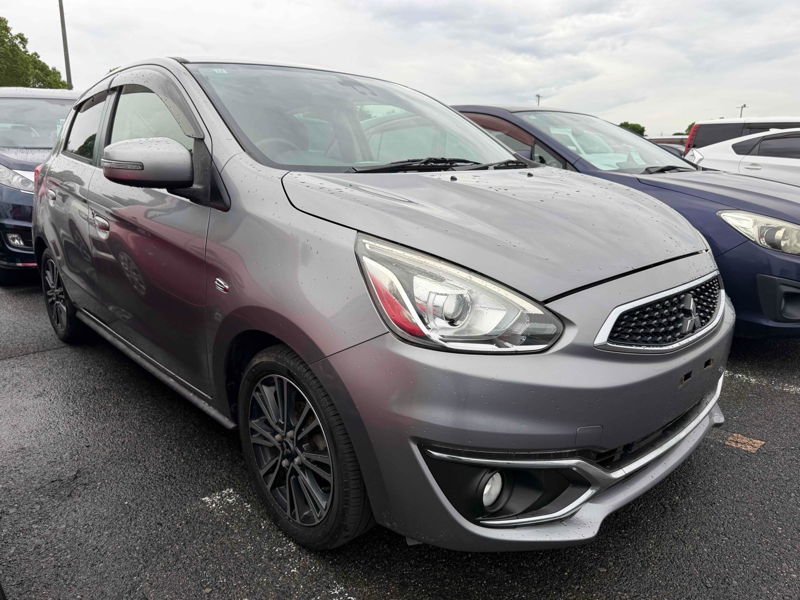 2017 MITSUBISHI MIRAGE 5D