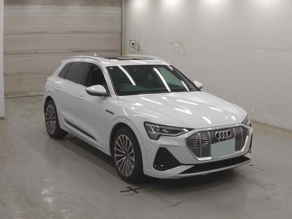 2021 AUDI E-TRON 4WD