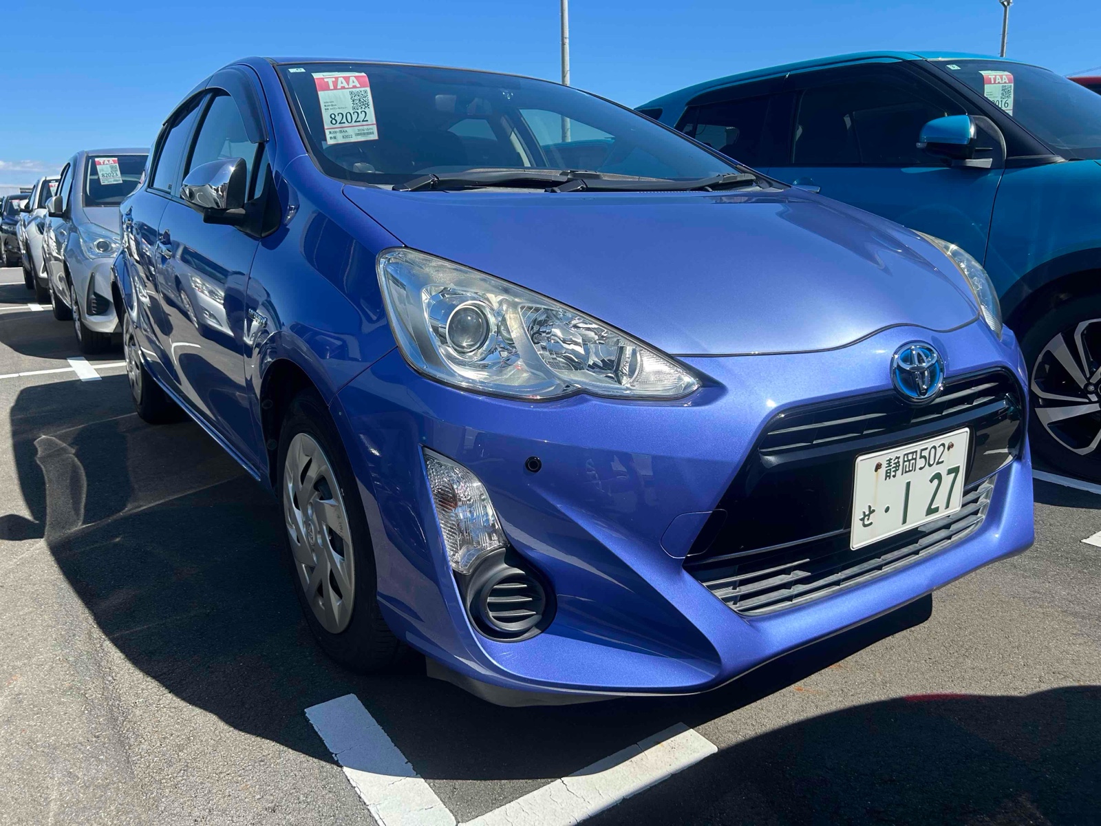 2017 TOYOTA AQUA