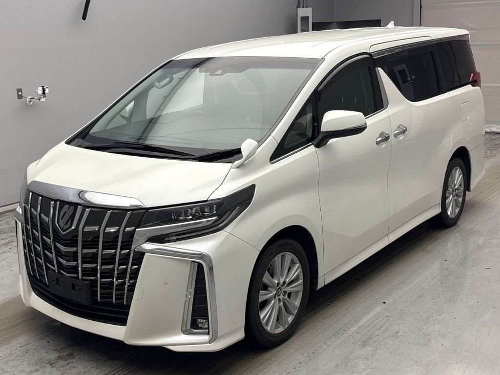 2018 TOYOTA ALPHARD