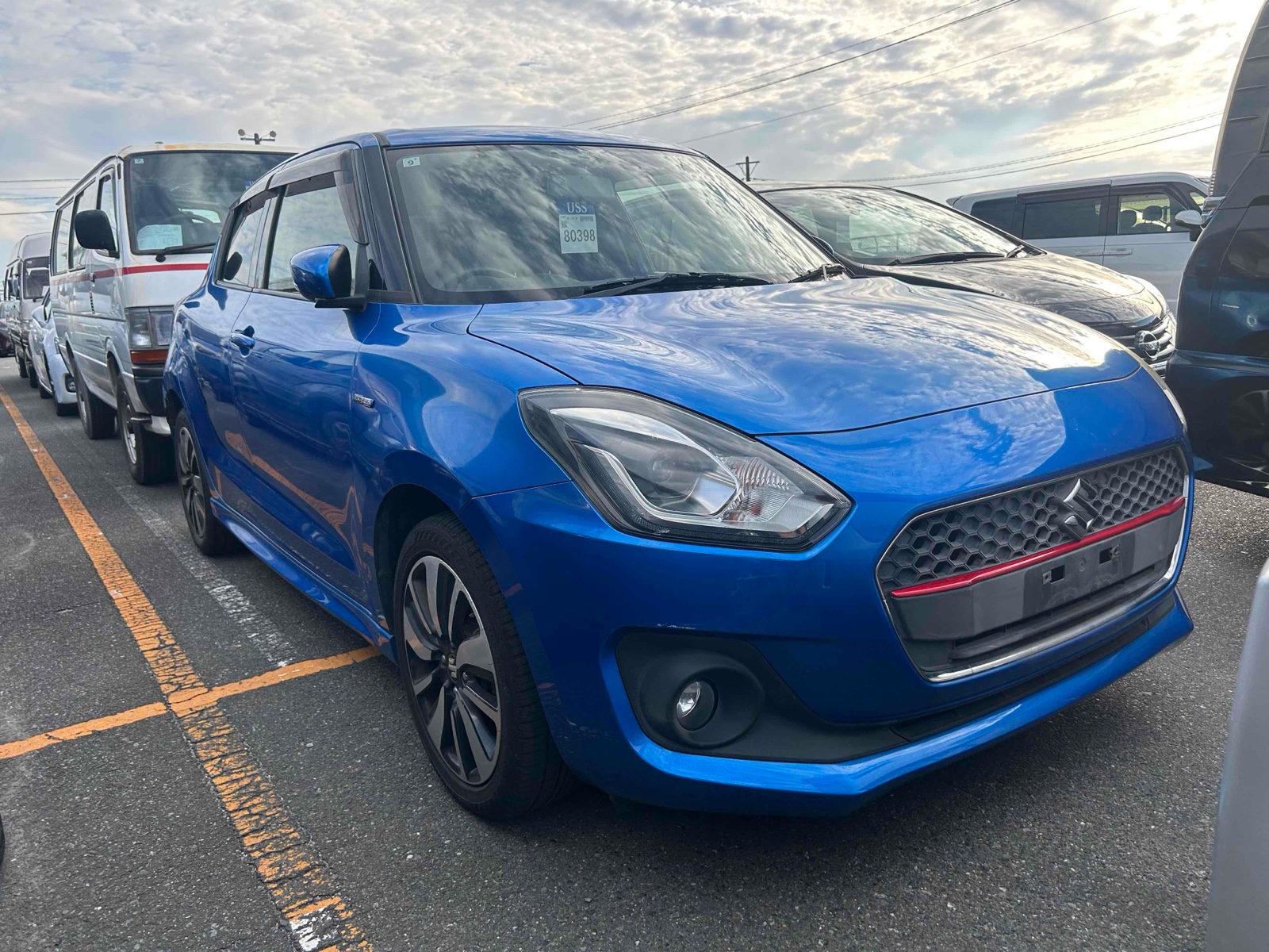 2017 SUZUKI SWIFT