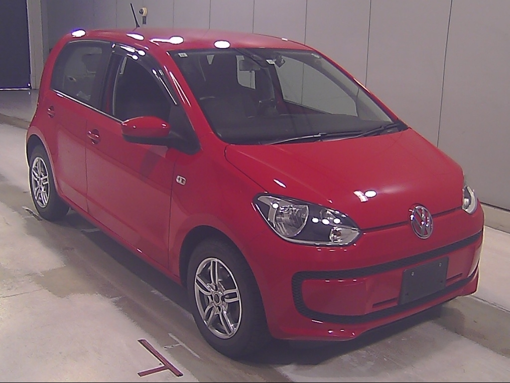 2013 VOLKSWAGEN UP