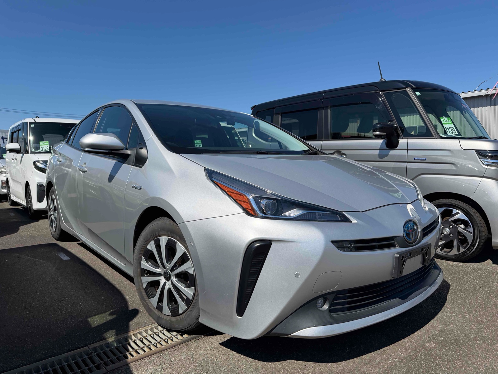 2019 TOYOTA PRIUS