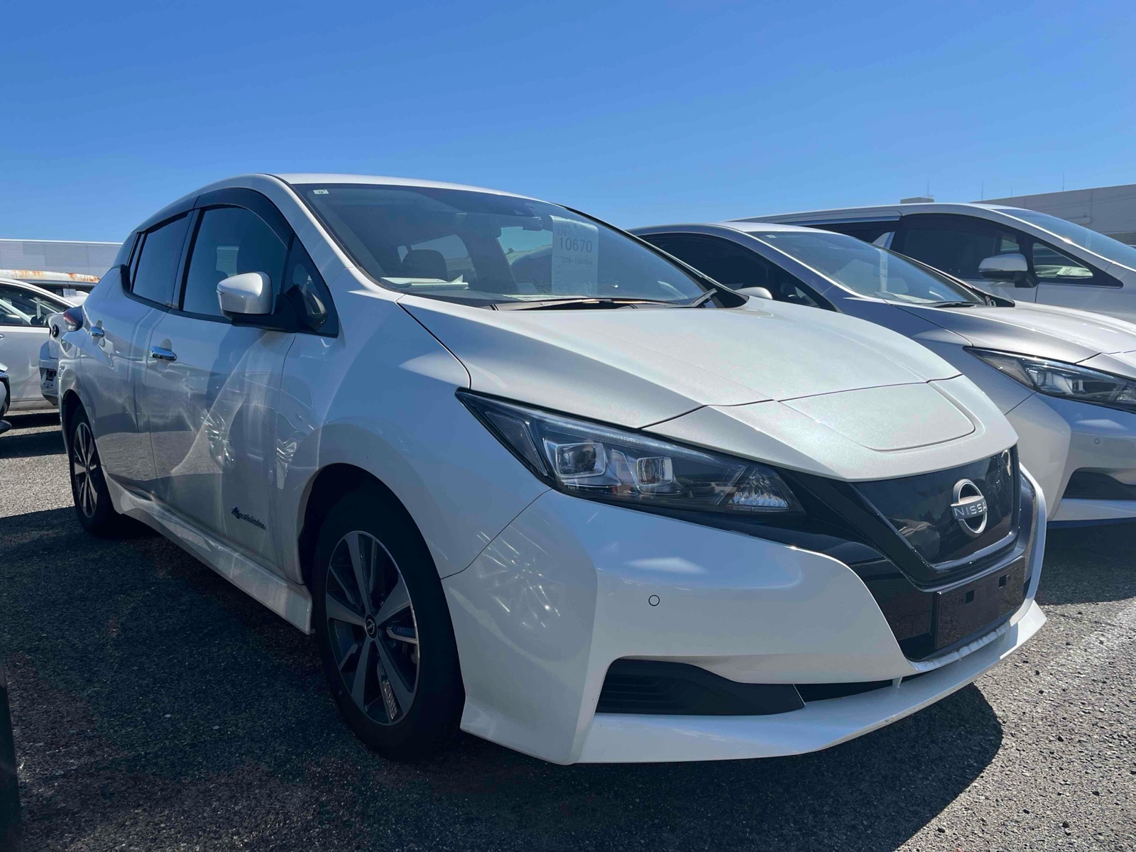 2021 NISSAN LEAF