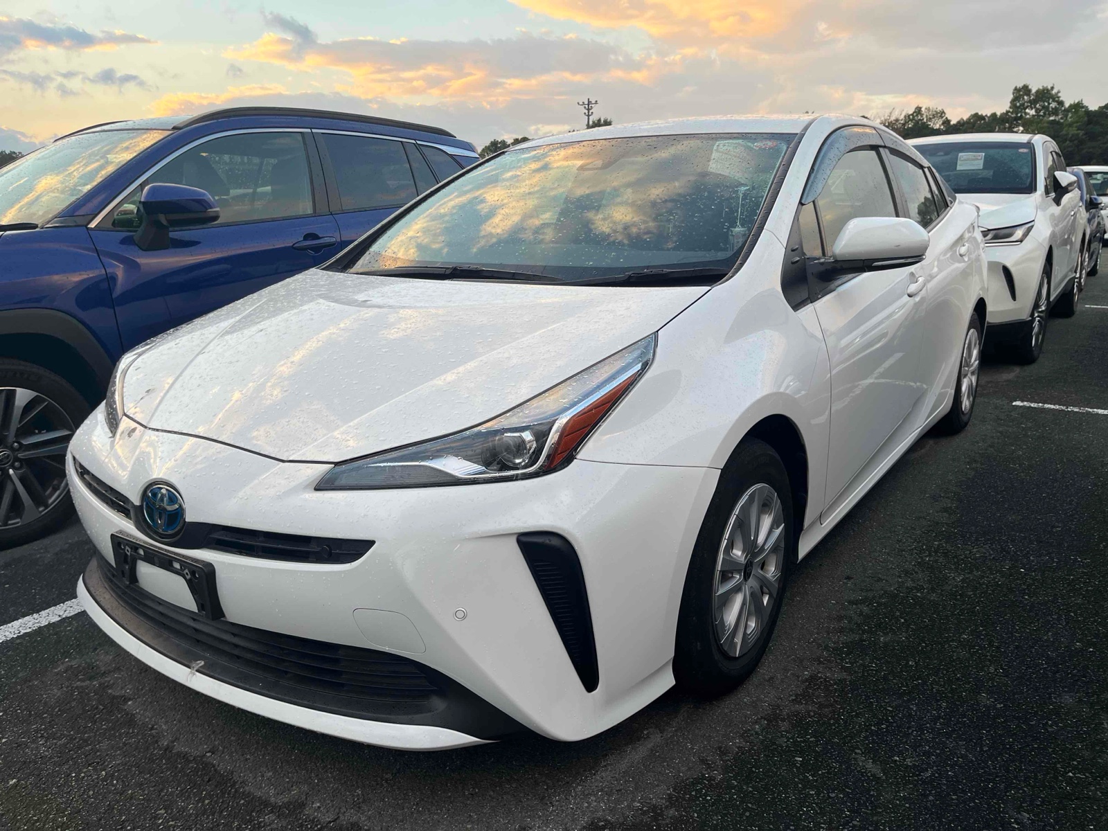 2021 TOYOTA PRIUS