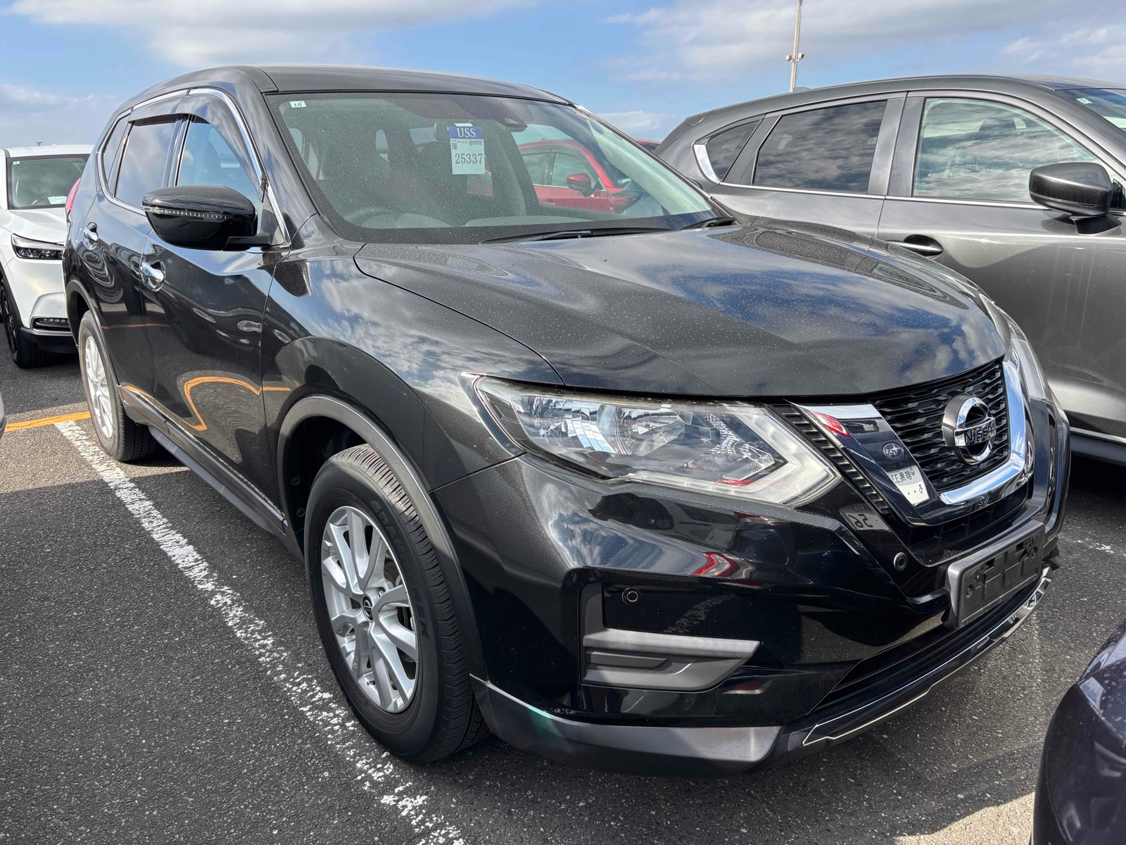 2017 NISSAN X-TRAIL