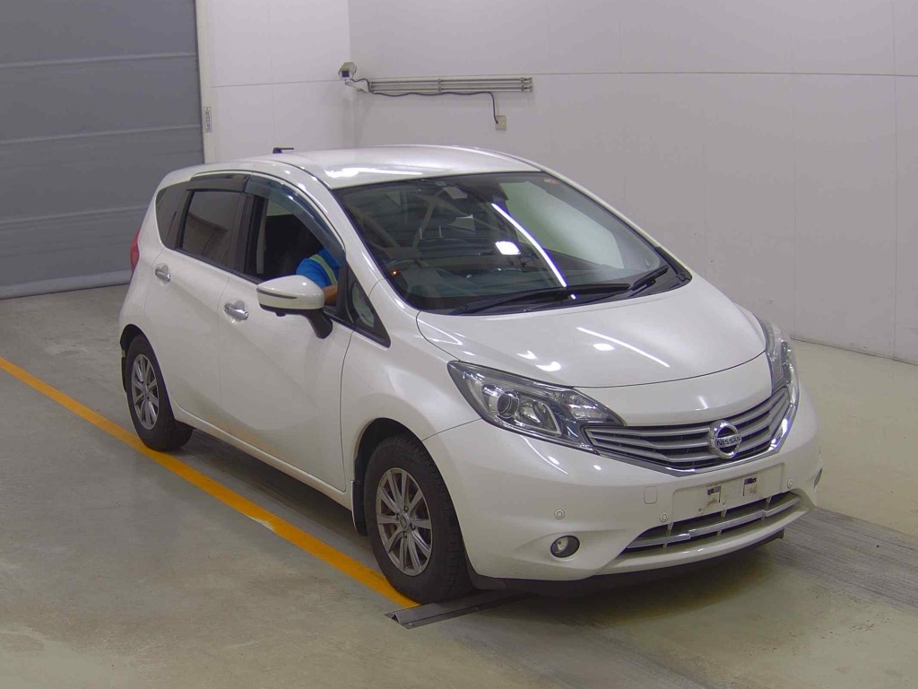 2015 NISSAN NOTE